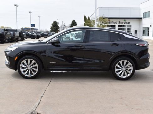 New 2025 Buick Envista Avenir image 4