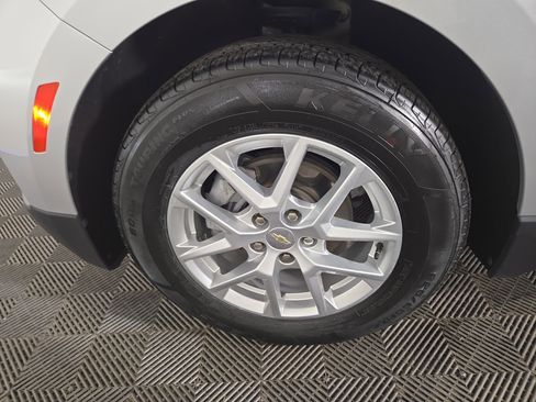 Certified 2022 Chevrolet Equinox LS w/ LS Convenience Package image 33