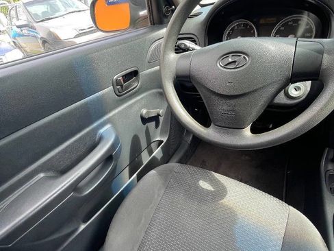 Used 2011 Hyundai Accent GS image 18