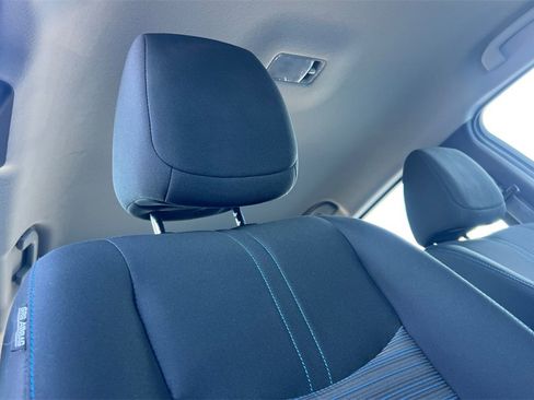 Used 2023 Nissan Leaf S image 17