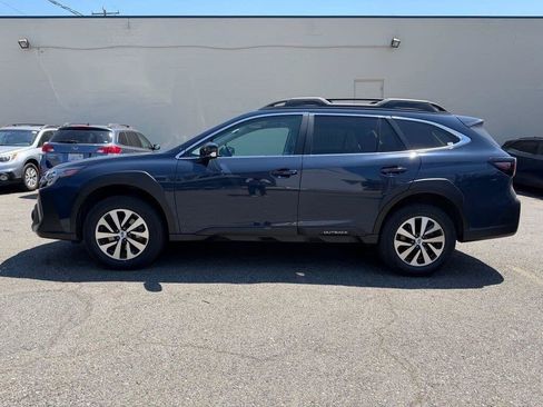 Certified 2024 Subaru Outback Premium AWD/4WD image 5