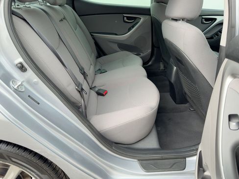 Used 2015 Hyundai Elantra SE w/ Option Group 02 image 27