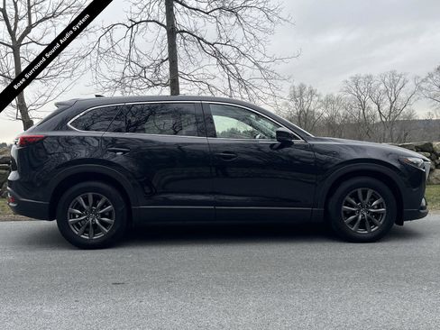 Used 2022 MAZDA CX-9 Touring w/ Touring Premium Package image 2