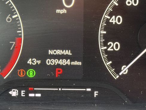 Used 2023 Honda Civic Sport image 18