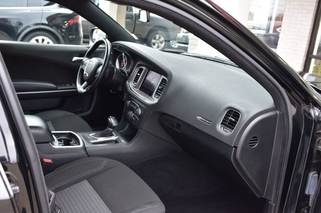 Used 2023 Dodge Charger SXT RWD image 20