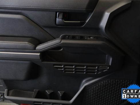 Used 2025 Toyota Tacoma SR5 image 35