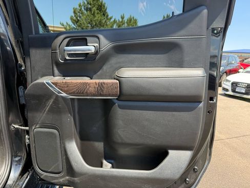 Used 2021 GMC Sierra 1500 Denali w/ Denali Ultimate Package AWD/4WD image 21
