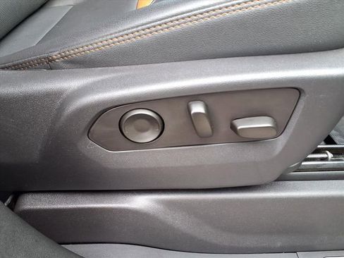 Used 2023 GMC Sierra 1500 AT4 w/ AT4 Premium Package image 89