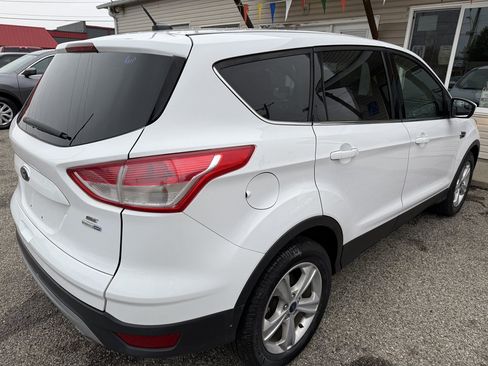 Used 2016 Ford Escape SE AWD/4WD image 4