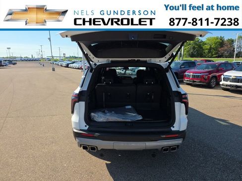 New 2026 Chevrolet Traverse LT w/ Driver Confidence Package image 14