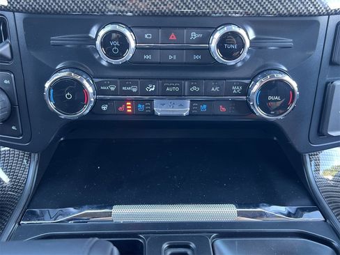 New 2025 Ford F150 Lariat w/ Equipment Group 501A Mid image 8