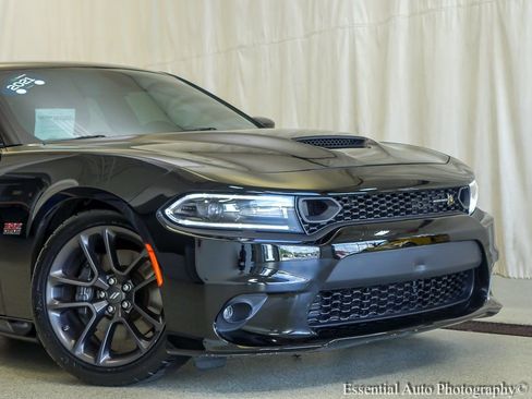 Used 2021 Dodge Charger Scat Pack image 2