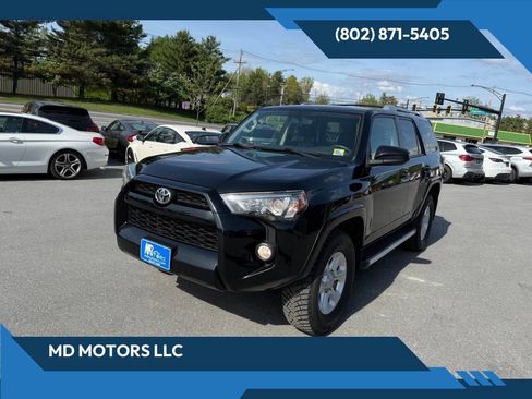 Used 2017 Toyota 4Runner SR5 AWD/4WD image 1