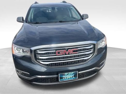Used 2019 GMC Acadia SLE image 8