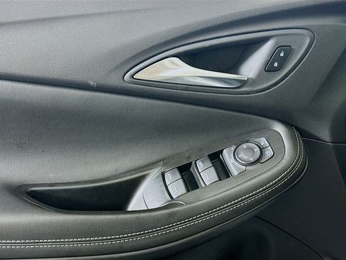 Used 2025 Buick Encore GX Preferred image 15