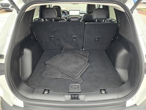 Used 2023 Ford Escape SE w/ Class II Trailer Tow Package image 27