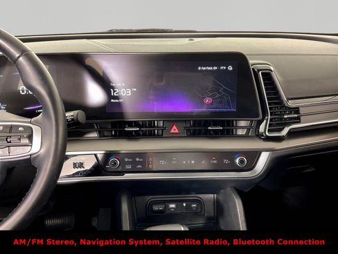 Used 2025 Kia Sportage EX w/ Premium Package FWD image 9