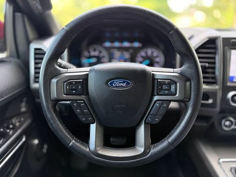 Used 2020 Ford Expedition XLT w/ Equipment Group 201A RWD image 25