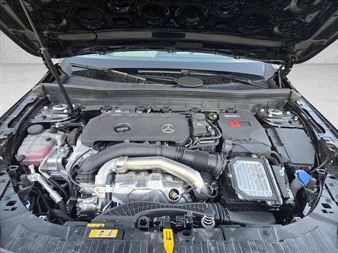 New 2026 Mercedes-Benz GLB 250 image 16