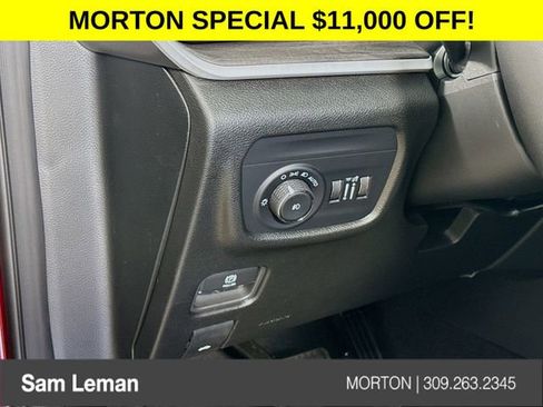 New 2025 Jeep Grand Cherokee L Limited w/ Black Appearance Package image 10