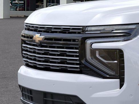 New 2026 Chevrolet Suburban High Country image 13