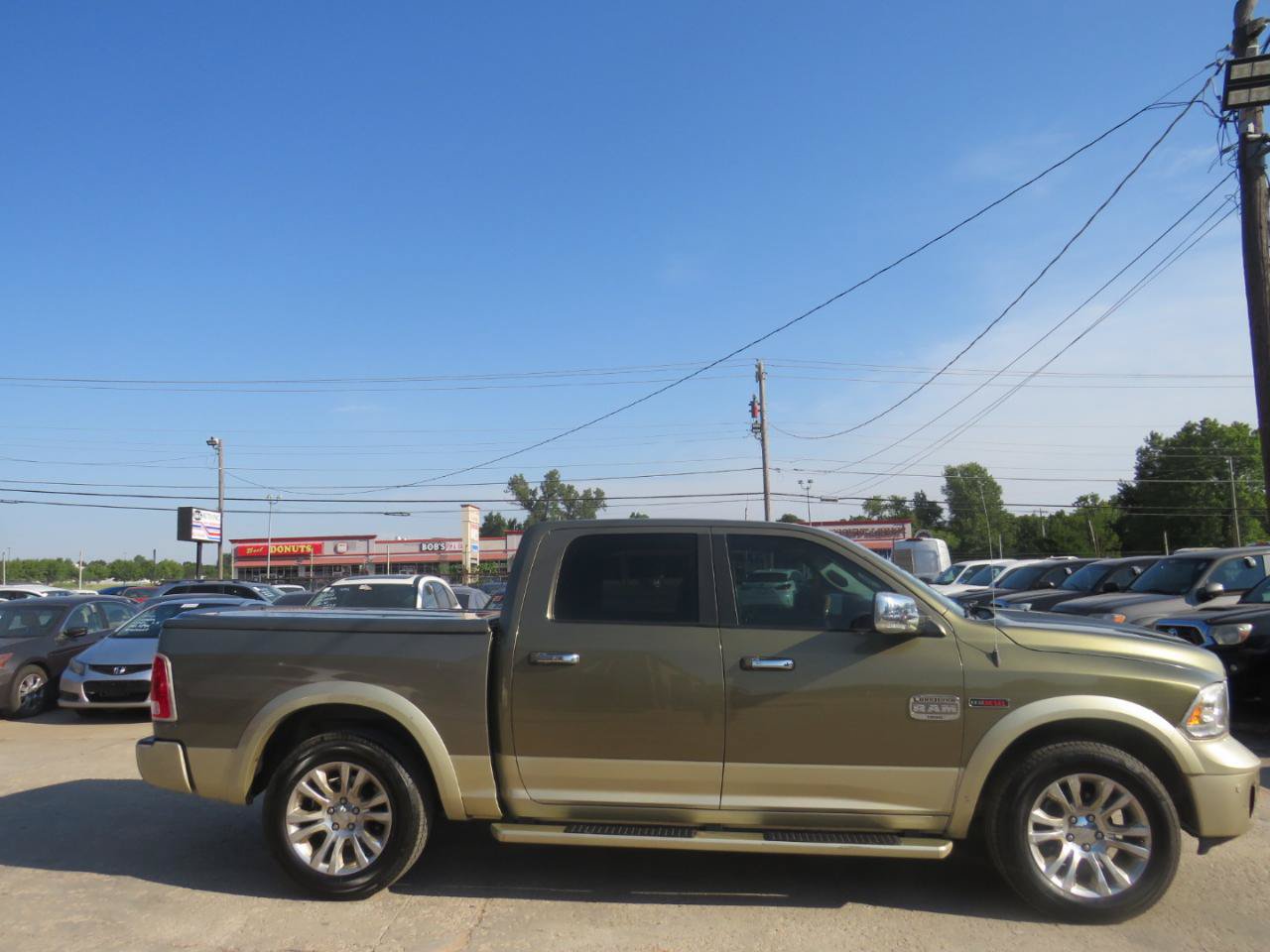 Used 2015 RAM 1500 Laramie Longhorn w/ Convenience Group AWD/4WD image 4