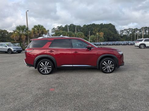Used 2023 Nissan Pathfinder Platinum w/ Black Appearance Package image 2