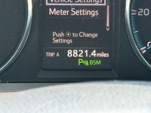 Used 2018 Toyota RAV4 Limited w/ Advanced Technology Package AWD/4WD image 26