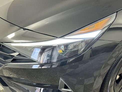 Certified 2023 Hyundai Elantra SEL FWD image 3