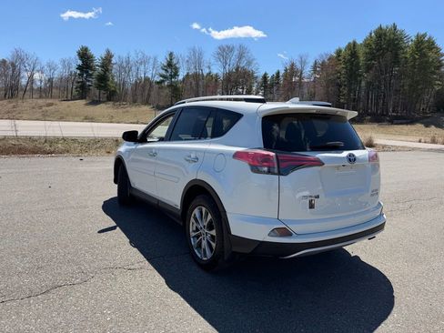 Used 2016 Toyota RAV4 Limited AWD/4WD image 2