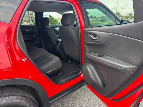 Used 2021 Chevrolet Blazer LT FWD image 26