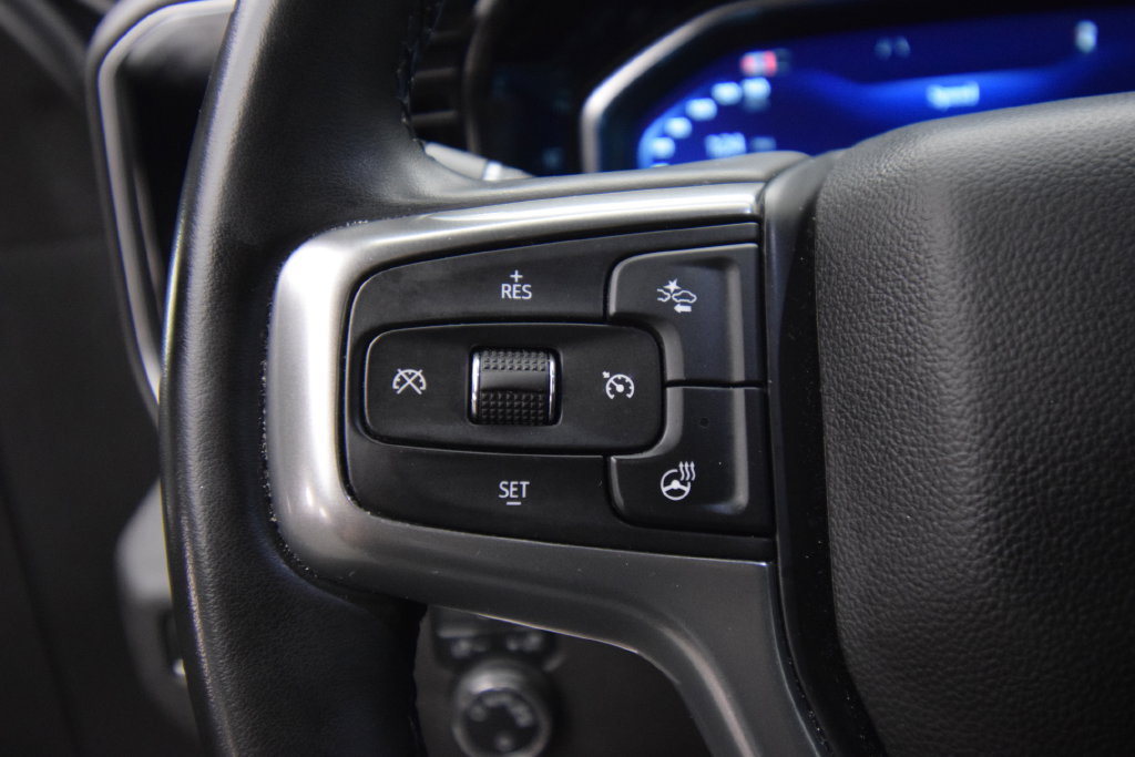 Used 2024 Chevrolet Silverado 1500 LT AWD/4WD image 30