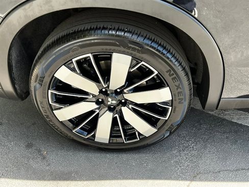 Used 2025 Mitsubishi Outlander SE AWD/4WD image 10