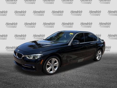 Used 2017 BMW 330i Sedan RWD image 5