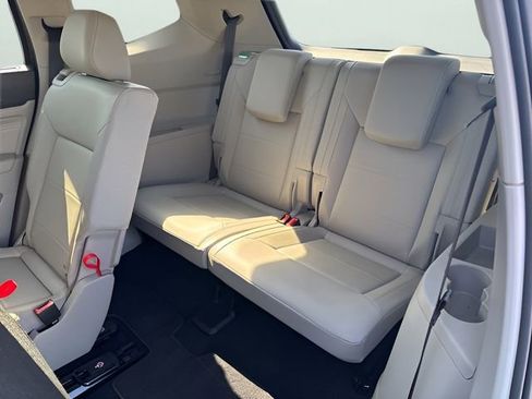 Used 2023 Volkswagen Atlas SE AWD/4WD image 31