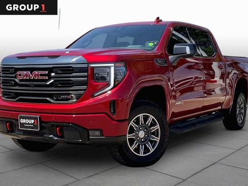 Used 2024 GMC Sierra 1500 AT4 w/ Technology Package AWD/4WD image 1