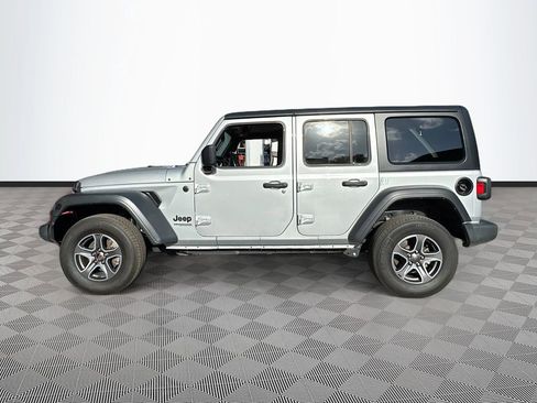 Used 2022 Jeep Wrangler Unlimited Sport AWD/4WD image 9