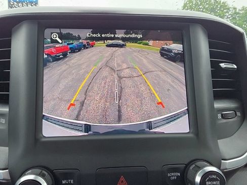 Used 2021 RAM 1500 Big Horn AWD/4WD image 17