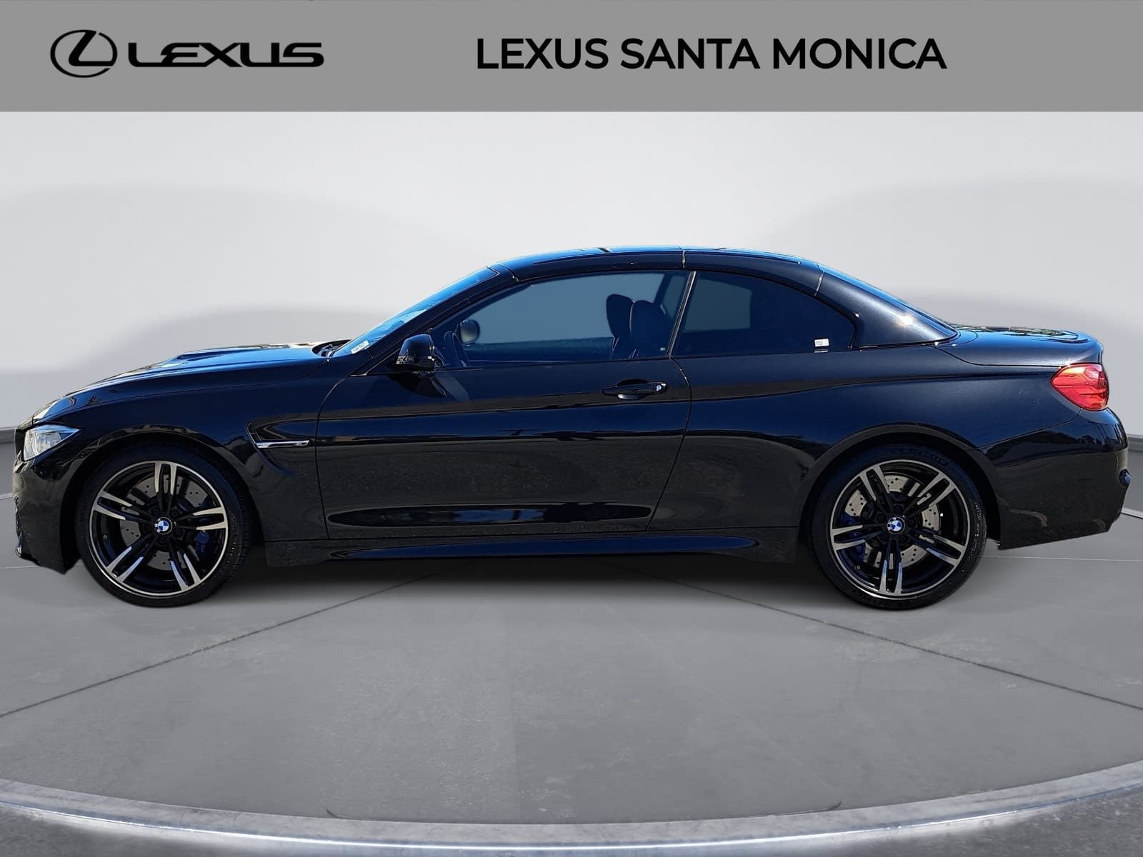 Used 2016 BMW M4 Convertible RWD image 8