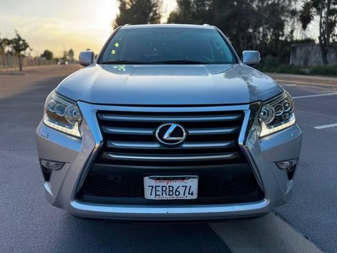 Used 2014 Lexus GX 460 w/ Premium Package AWD/4WD image 5