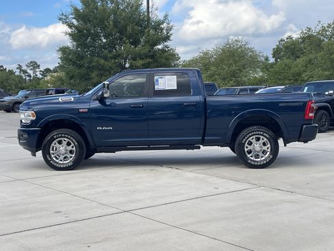 Used 2022 RAM 3500 Laramie AWD/4WD image 6