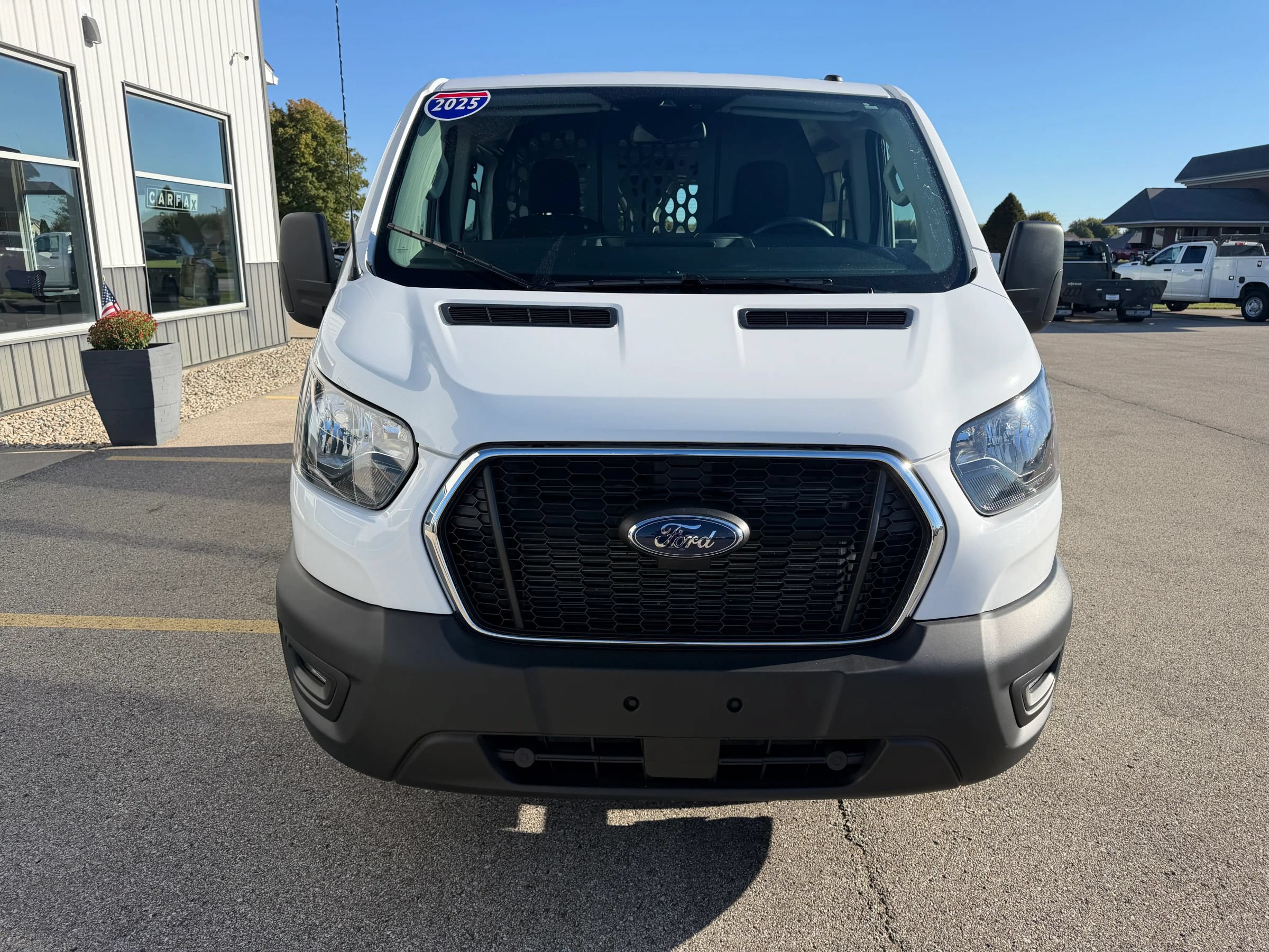 Used 2025 Ford Transit 250 Low Roof w/ Exterior Upgrade Package RWD image 11