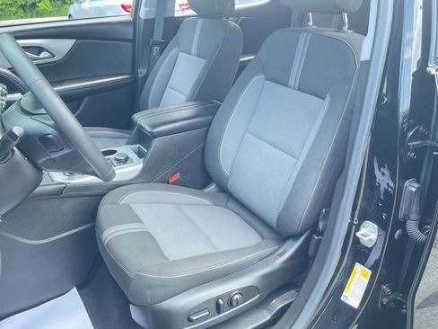 Certified 2024 Chevrolet Blazer LT w/ Convenience Package FWD image 19