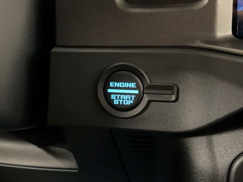 New 2025 Ford Bronco Badlands w/ Sasquatch Package image 27