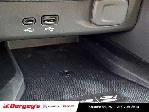 New 2026 Buick Envista Preferred FWD image 18