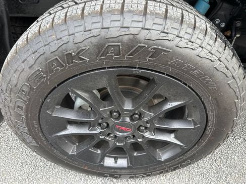 Used 2024 Toyota Tundra Limited w/ TRD Off-Road Package AWD/4WD image 11