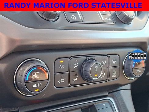 Used 2022 GMC Acadia AT4 w/ Technology Package image 16