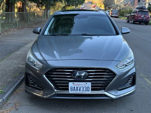 Used 2018 Hyundai Sonata Limited w/ Limited Ultimate Package 03 image 4