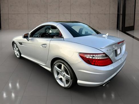 Used 2016 Mercedes-Benz SLK 300 image 8