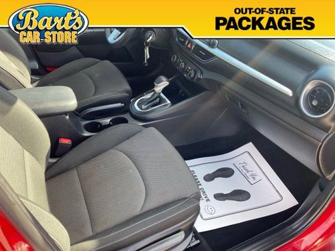 Used 2023 Kia Forte LXS image 15